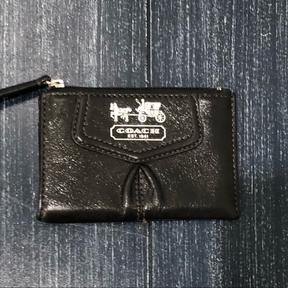 Coach Handbags - Coach Card Carrier